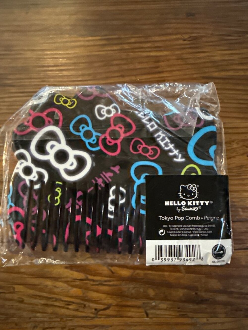 Sephora Hello Kitty Wide Tooth Comb Tokyo Pop limited edition New Sealed